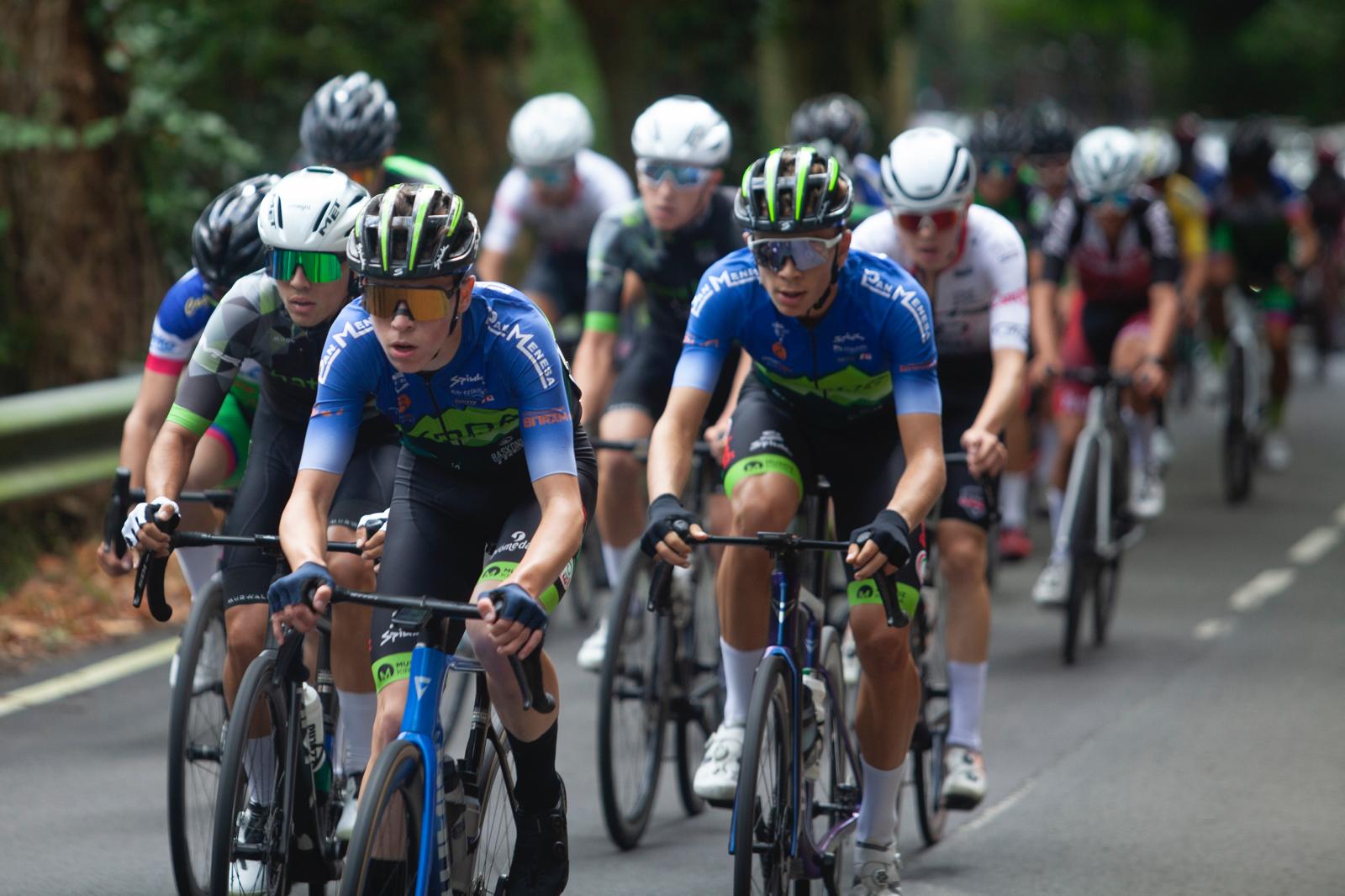 Home Planes de entrenamiento ciclista personalizados según nivel y objetivos.